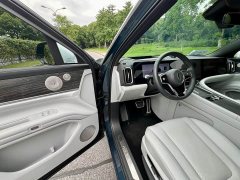 AITO M9 Extended Range Ultra 42kWh 6-Seater - ფოტო 11