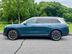 AITO M9 Extended Range Ultra 42kWh 6-Seater - ფოტო 7