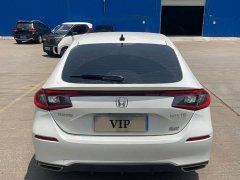 Honda Civic 2023 Hatchback 240 Turbo CVT Sharp Edition - ფოტო 4