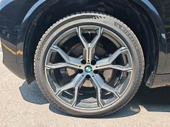 BMW X5 xDrive 30Li M Sport Luxury Night Edition Package - ფოტო 7