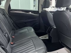 Volkswagen Passat 280TSI Elite - ფოტო 14