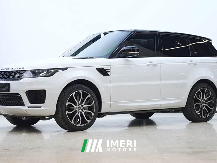 Land Rover Range Rover Sport 3.0 L6 Ebony Edition