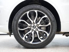 Land Rover Range Rover Sport 3.0 L6 Ebony Edition - ფოტო 19