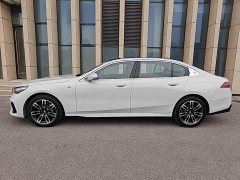 BMW 5 Series 2024 530Li Premier M Sport Package - ფოტო 2