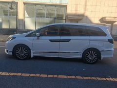 Honda Elysion 2.0L e:HEV Classic - photo 4