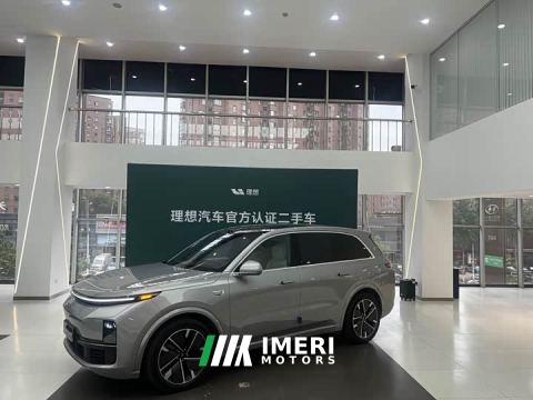 2025 Li Auto L8 Ultra Smart Refresh Edition
