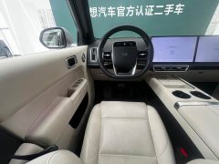 Li Auto L8 Ultra Smart Refresh Edition - ფოტო 5