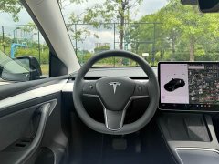 Tesla Model Y Standard Range RWD - ფოტო 5