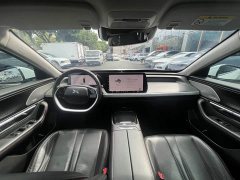 XPeng P7 480E - ფოტო 14