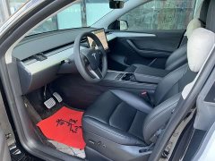 Tesla Model Y Long Range All-Wheel Drive - ფოტო 7