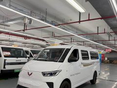 Wuling Yangguang 440km Passenger Vehicle Comfort Edition 9-Seater - ფოტო 1