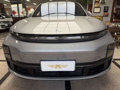 Li Auto L7 Pro - ფოტო 2