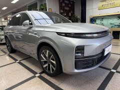 Li Auto L7 Pro - ფოტო 3