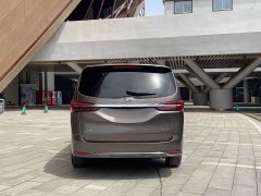 Buick GL8 2022 Land Executive Cabin 652T Luxury - ფოტო 5