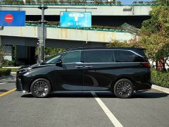 Lexus LM 2023 500h Six-Seat Premium Edition - ფოტო 8