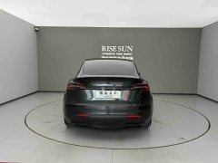 Tesla Model Y Rear-Wheel Drive - ფოტო 12