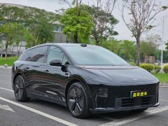 Li Auto i6 Two-Wheel Drive Standard - ფოტო 3