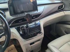 Buick GL8 Land Business Class 652T Comfort - ფოტო 10