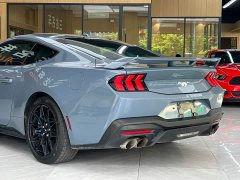 Ford Mustang 2.3T EcoBoost Hardtop Performance - ფოტო 16
