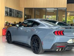 Ford Mustang 2.3T EcoBoost Hardtop Performance - ფოტო 17