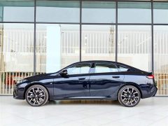 BMW 2 Series 2025 225L M Sport Midnight Edition Package - ფოტო 5