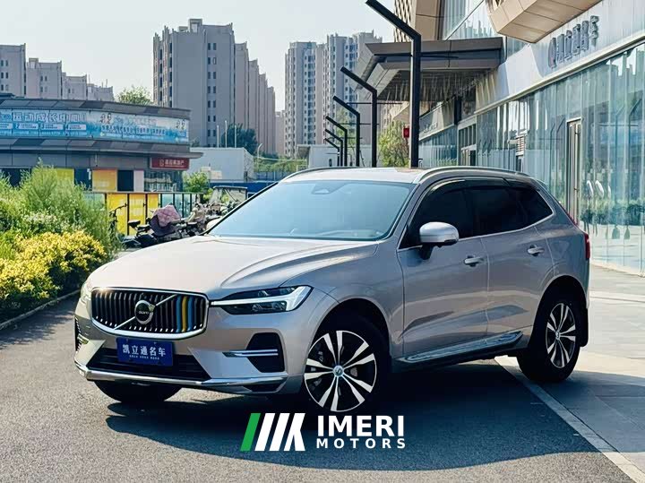 Volvo XC60 B5 AWD Smart Luxury Edition - ავტომობილი ჩინეთიდან