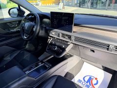 Lincoln Adventurer Explorer 2.0T Two-Wheel Drive Premium - photo 14