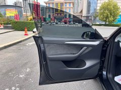 Tesla Model Y Long Range All-Wheel Drive - ფოტო 8