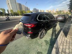 BMW X5 2022 xDrive 30Li Luxury M Sport Package - ფოტო 3