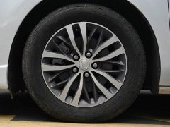 Buick GL8 2020 ES LuZun 653T Respect Edition - ფოტო 17
