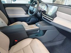 Volvo XC70 Plug-in Hybrid Two-Wheel Drive Long Range Core - ფოტო 10
