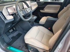 Volvo XC70 Plug-in Hybrid Two-Wheel Drive Long Range Core - ფოტო 6