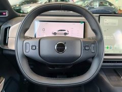 Volvo XC70 Plug-in Hybrid Two-Wheel Drive Long Range Core - ფოტო 9
