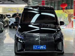 Mercedes-Benz Vito 2023 2.0T Business Edition 7-Seater - ფოტო 2