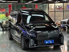 Mercedes-Benz Vito 2023 2.0T Business Edition 7-Seater - ფოტო 3