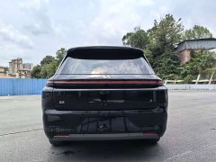 Li Auto Ideal L8 2023 Air - ფოტო 10