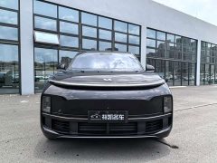 Li Auto Ideal L8 2023 Air - ფოტო 2