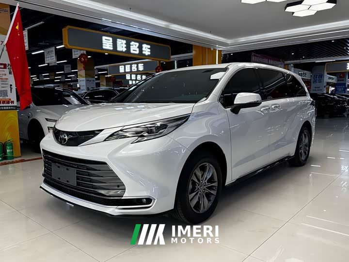 Toyota 2026 Sienna 2.5L Hybrid AWD Luxury - ავტომობილი ჩინეთიდან