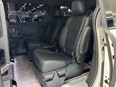 Toyota 2026 Sienna 2.5L Hybrid AWD Luxury - ფოტო 10