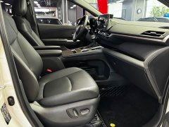 Toyota 2026 Sienna 2.5L Hybrid AWD Luxury - ფოტო 16