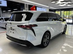 Toyota 2026 Sienna 2.5L Hybrid AWD Luxury - ფოტო 6