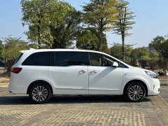 Buick GL8 Land Executive Cabin 652T Luxury - ფოტო 16
