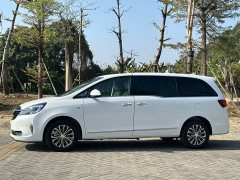 Buick GL8 Land Executive Cabin 652T Luxury - ფოტო 17