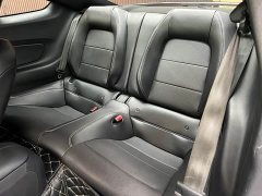Ford Mustang 2.3T EcoBoost - ფოტო 9
