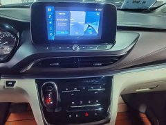 Buick GL8 Land Official Business Class 652T Comfort Edition - ფოტო 10