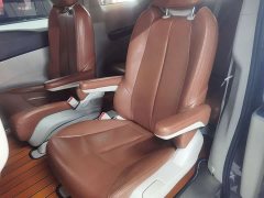 Buick GL8 Land Official Business Class 652T Comfort Edition - ფოტო 15