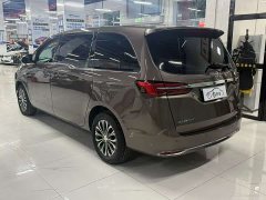 Buick GL8 Land Official Business Class 652T Comfort Edition - ფოტო 4