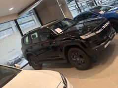 Toyota Land Cruiser (Imported) LC300 2023 3.3T Middle East Version - ფოტო 3