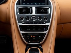 Aston Martin DB11 4.0T V8 Coupe - ფოტო 9
