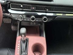 Honda Civic 2023 240TURBO CVT Dynamic C-Position Special Edition - ფოტო 8